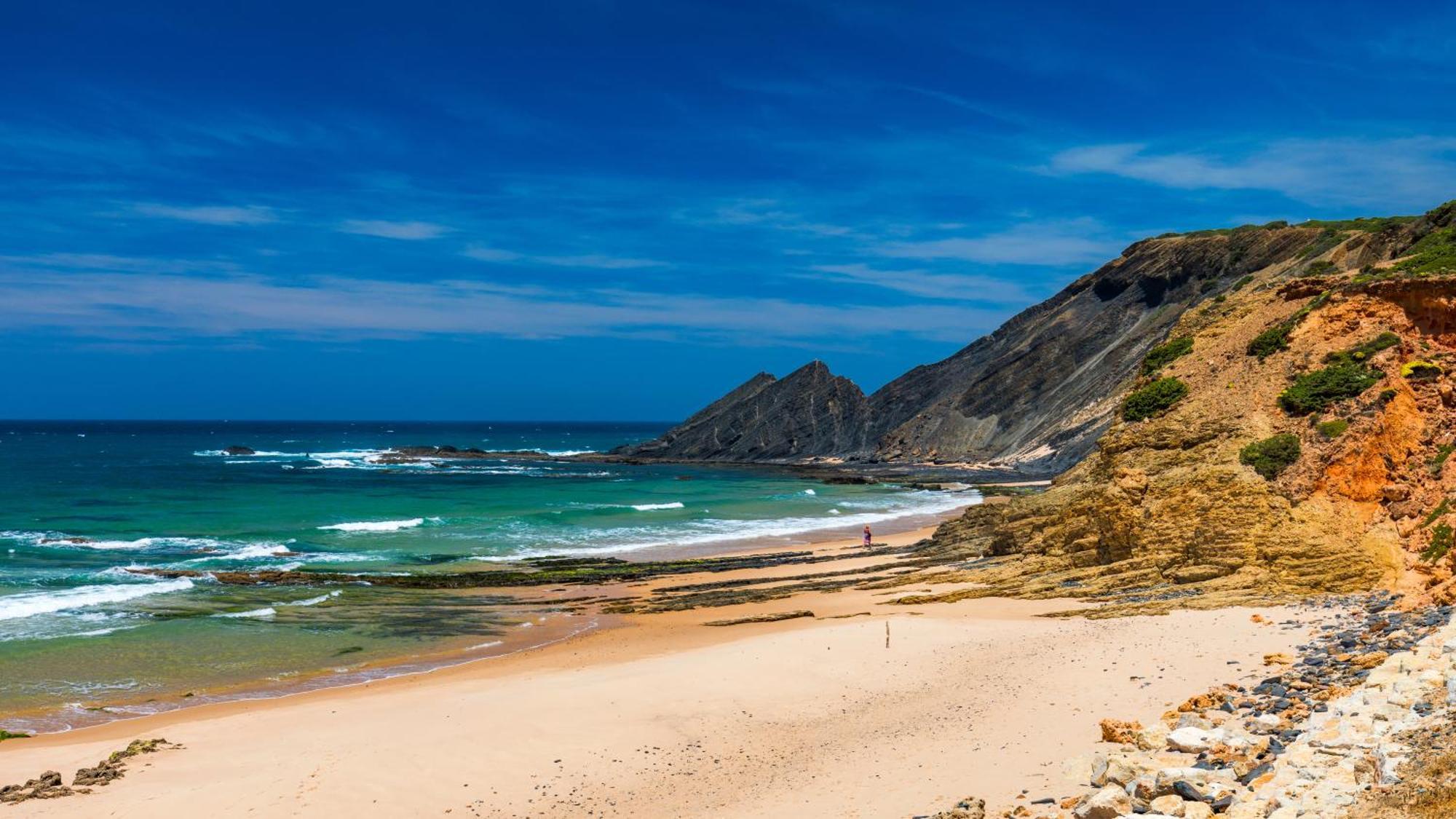 A Gaivota - Walking Distance To Monte Clerigo And Amoreira Beaches Aljezur Exteriör bild